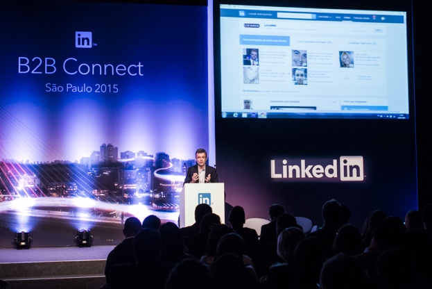 Palestras e fóruns sobre marketing e vendas.