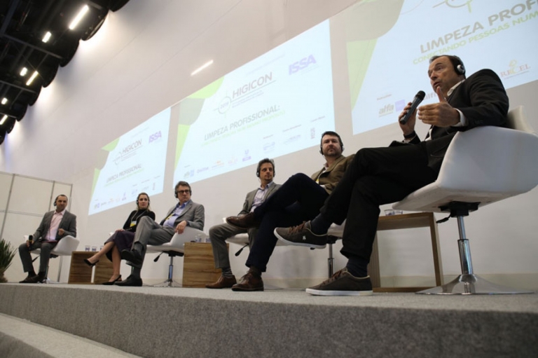 Contratação de palestrantes