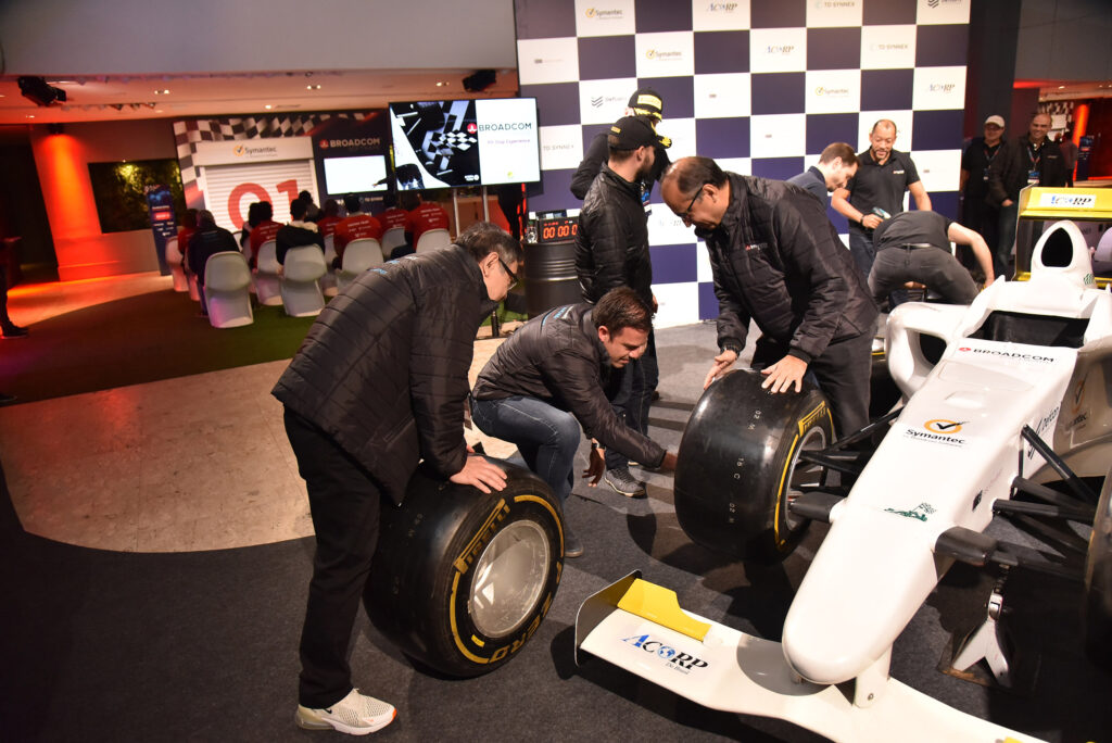 Participantes em experiências temáticas