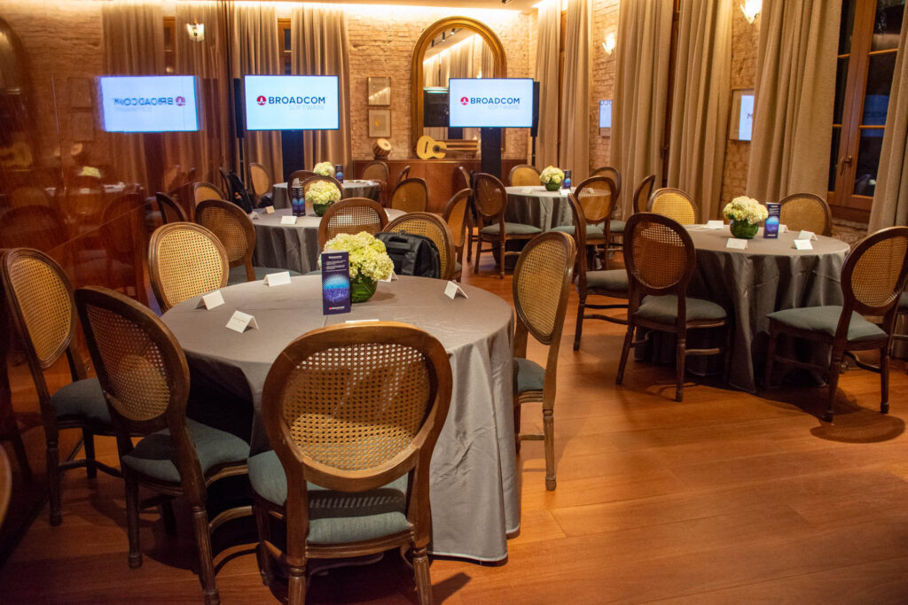 Espaço pronto para receber os participantes