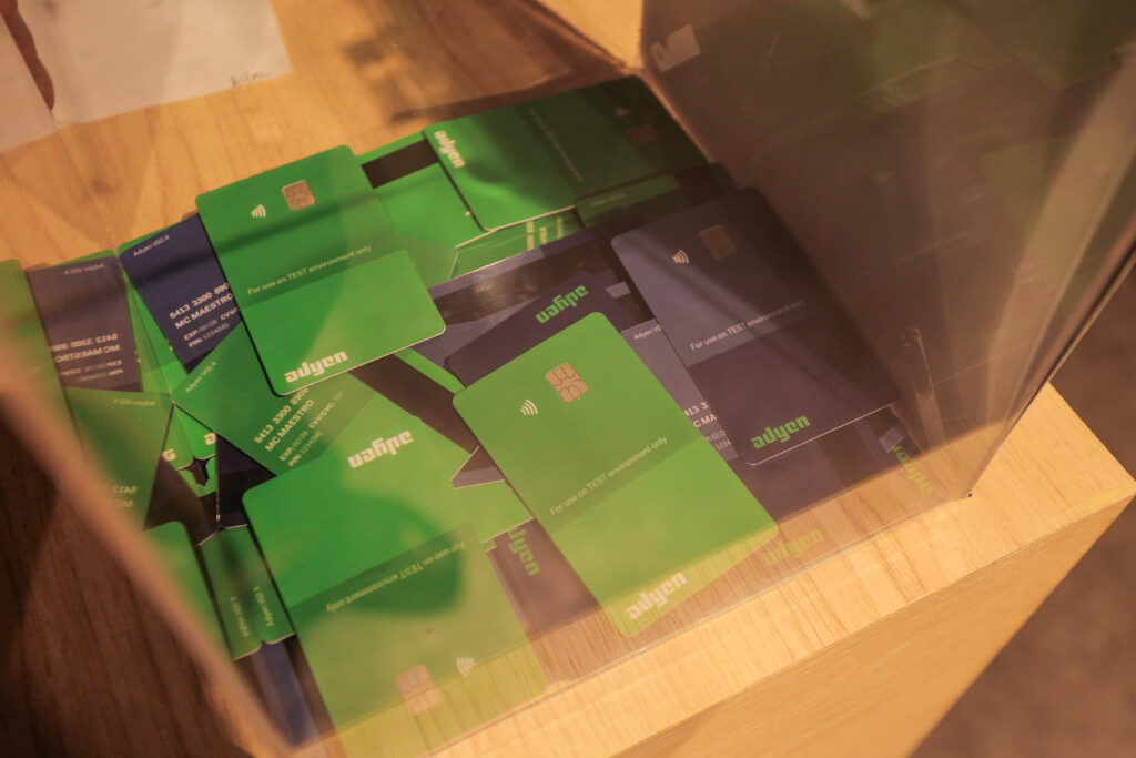 Interatividade com chips