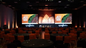 Teste de luzes do palco