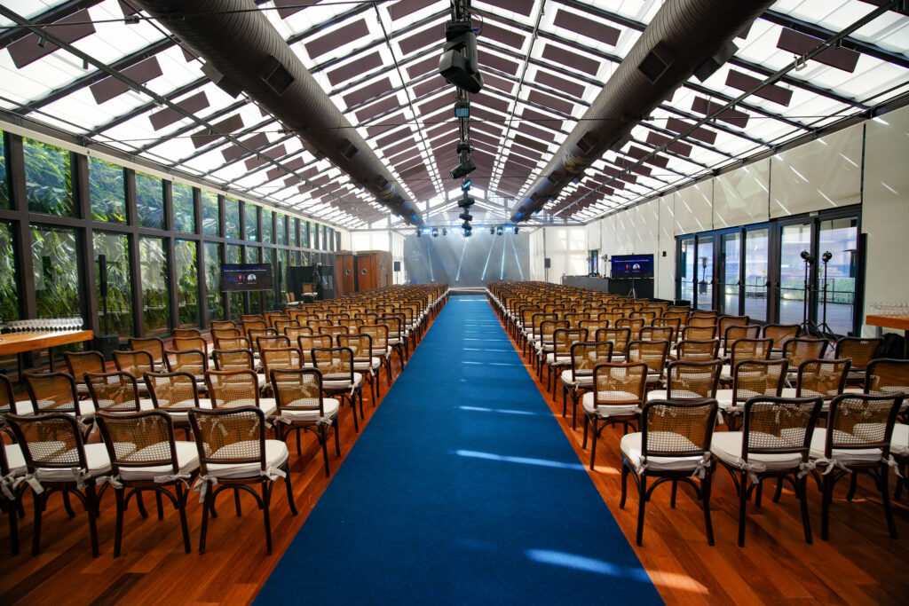 Espaço preparado para receber o evento